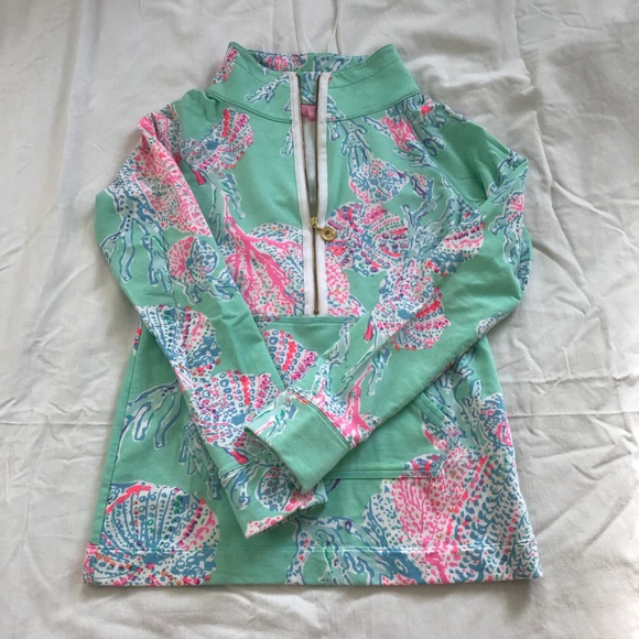 Lilly Pulitzer Sweaters - Lily Pulitzer Pop-over!